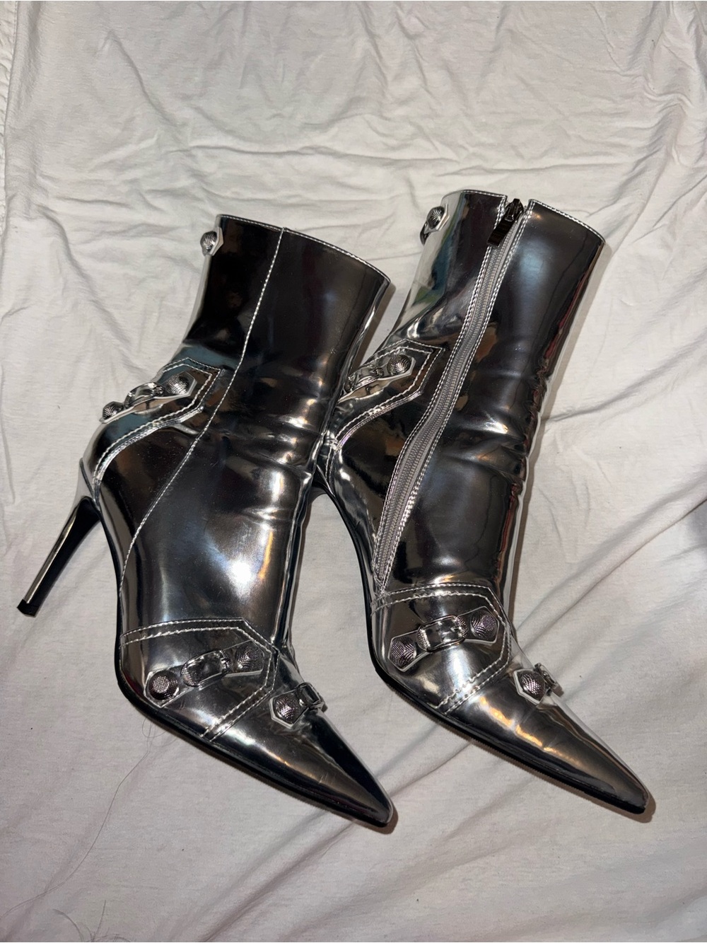 Women's Metallic Silver Pointed-Toe Ankle Boots